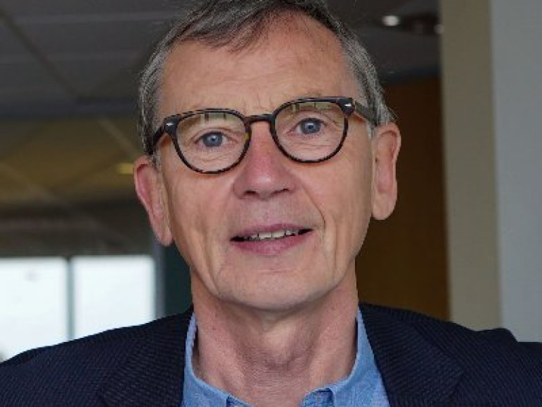 Dr Gabriel Scally